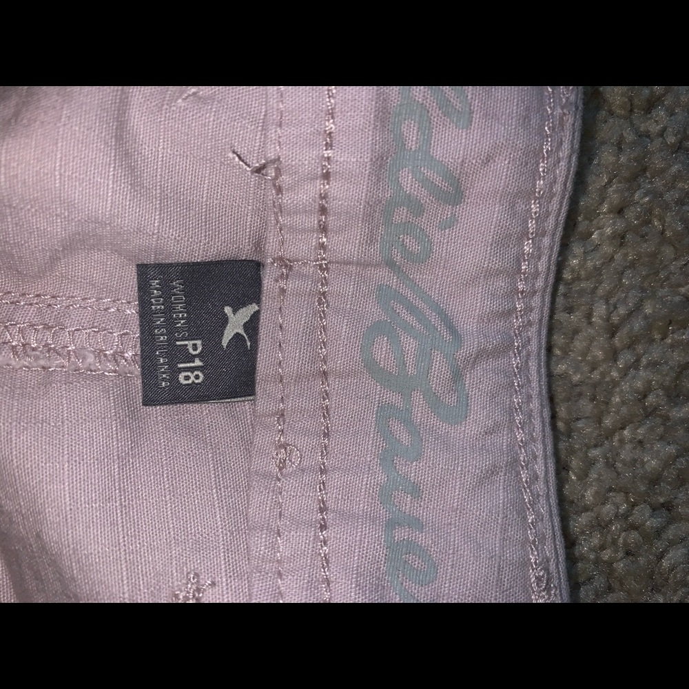 Shorts - Picture 3 of 8